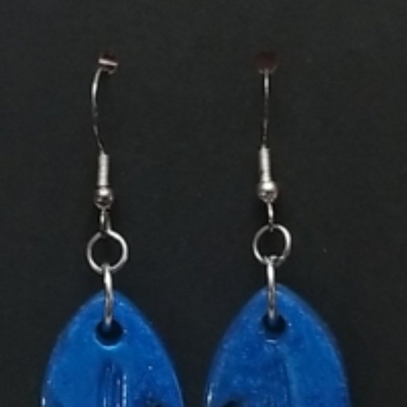 Resin Feather Earrings, Blue Tons 💙 - Picture 5 of 8